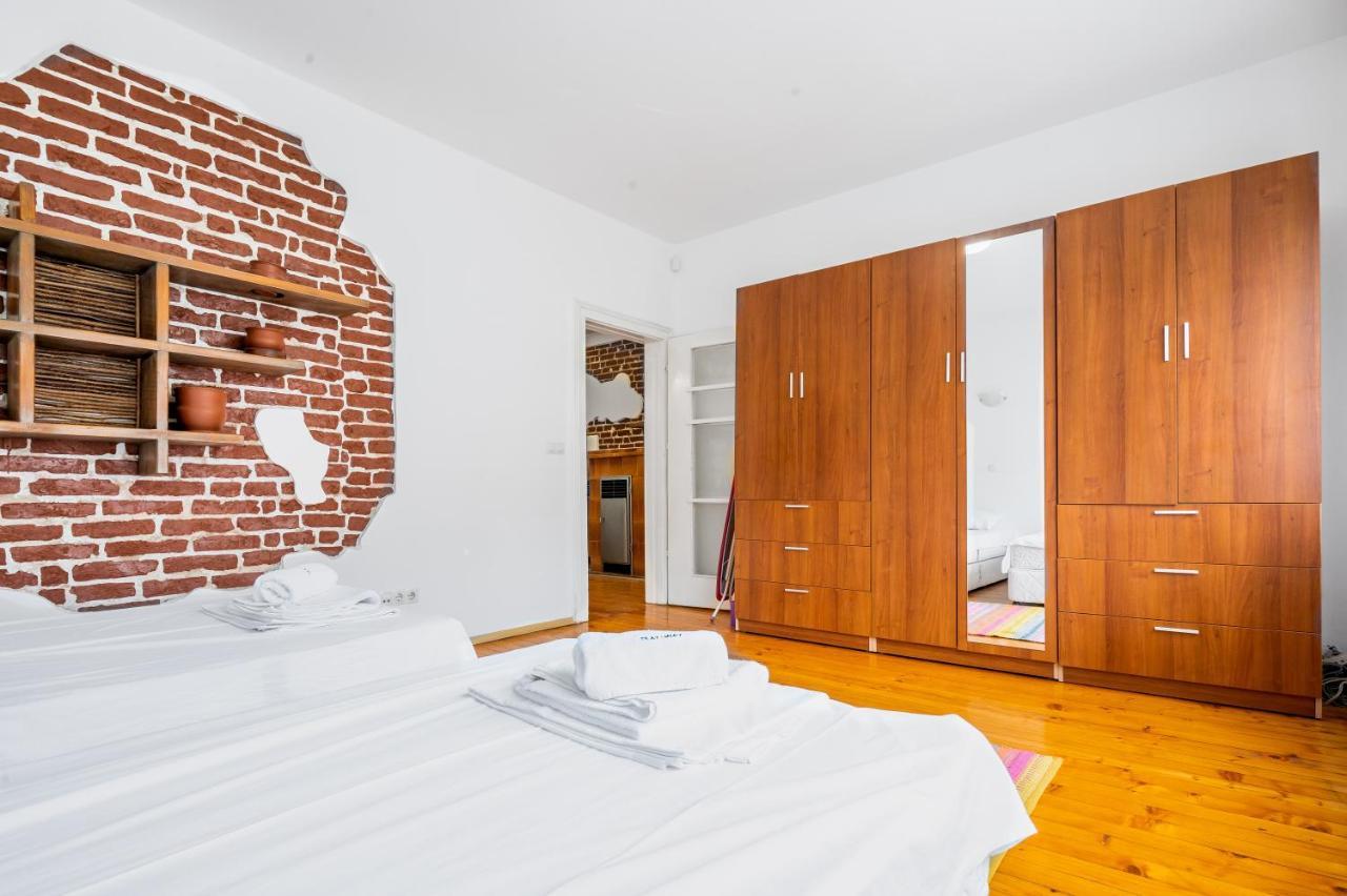 Apartment Sofia's Vintage Gem: Spacious 2bd Flat On Solunska