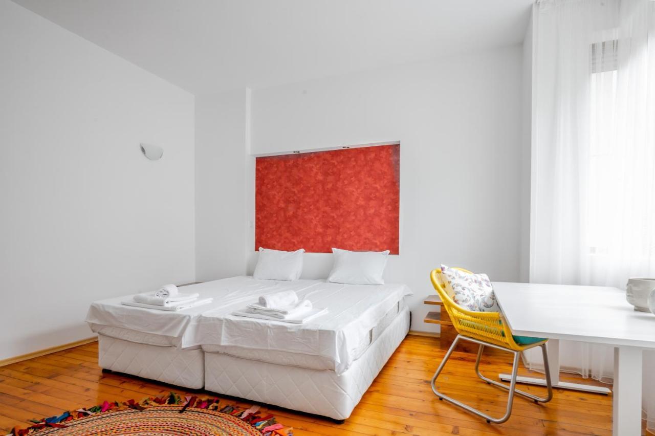 Apartment Sofia's Vintage Gem: Spacious 2bd Flat On Solunska *