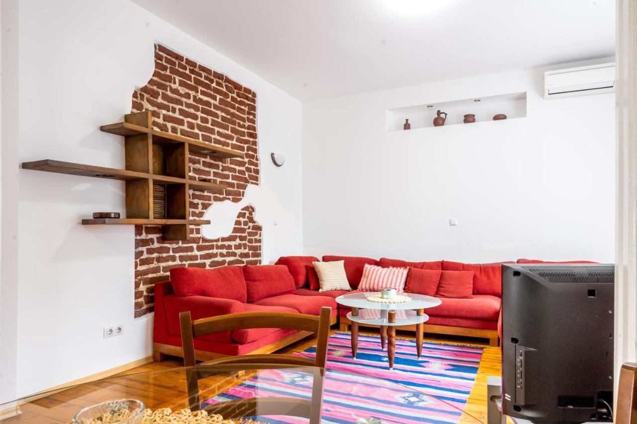 Sofia's Vintage Gem: Spacious 2bd Flat On Solunska * Sofia